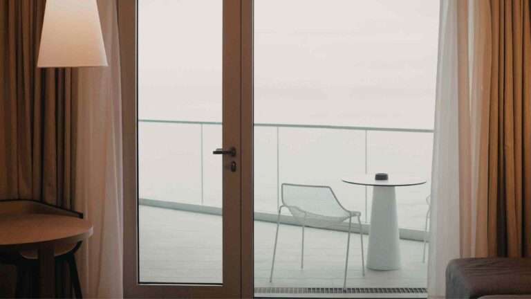 How Glass Railings Change Light and Space Perception