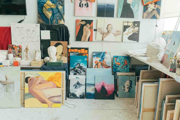 From Canvas to Crate Storing Your Valuable Art Safely 