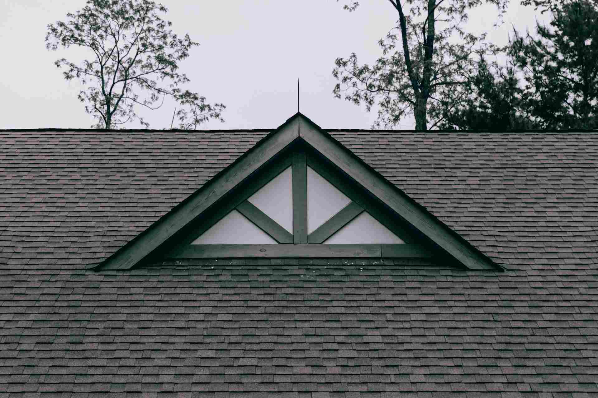 How Reflective Roof Paint Cuts Your Home Cooling Costs